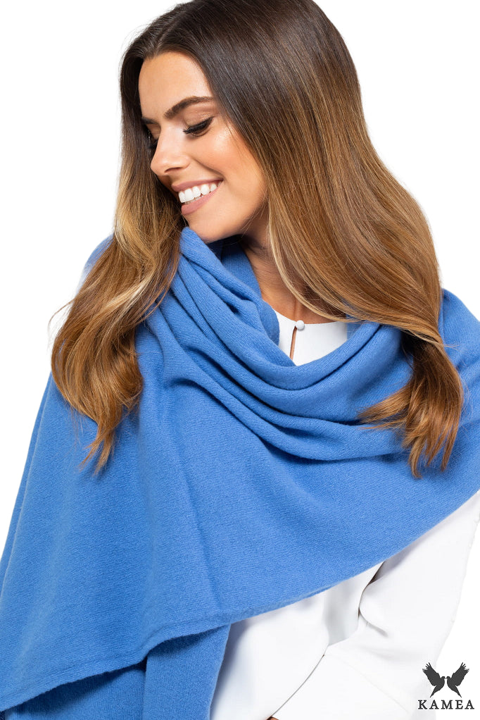 Model: Szalik-01, Kolor: niebieski, Skład materiału: 80% Wełna; 20% Poliamid, Przeznaczenie: Jesień/Zima, Wymiary(długość/szerokość): 180cm/65cm