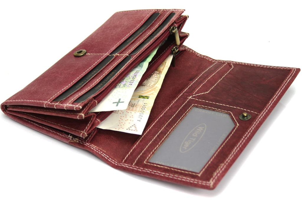 Ciemnoczerwony portfel damski z naturalnej skóry nubukowej z kieszeniami na bilon i banknoty | Wild Tiger | Spironik.pl