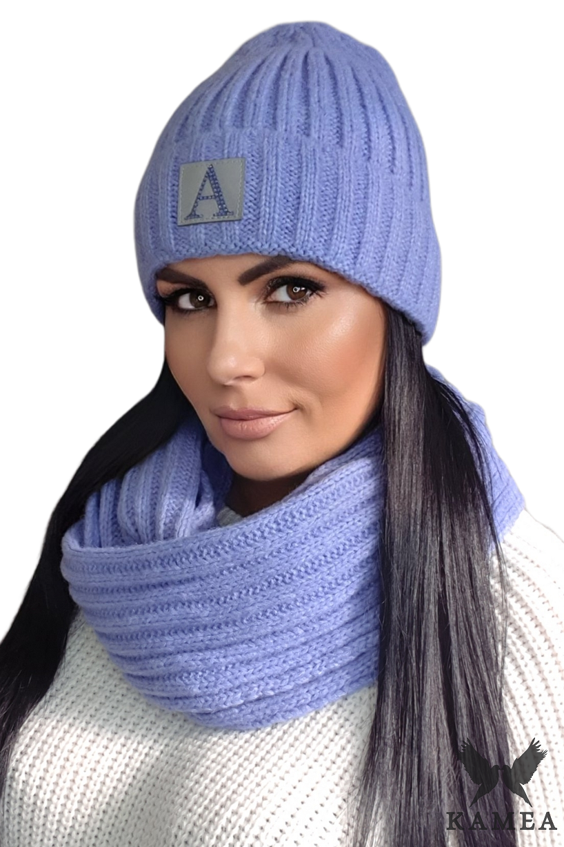 Czapka Damska, Model: Macumba, Kolor: niebieski, Skład materiału: 57% Akryl; 29% Poliamid; 7% Wiskoza; 7% Wełna, Przeznaczenie: Jesień/Zima, Rozmiar: Uniwersalny (54-60) (Czapka Damska, zdjęcie 2)