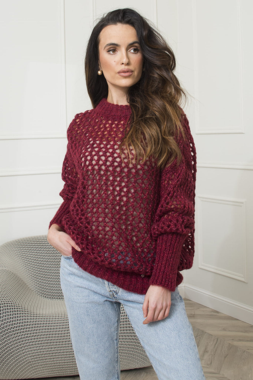 Sweter Damski, Model: Malika-Sweter, Kolor: burgundowy, Skład materiału: 32% Polyamid; 19% Poliester; 19% Merynos Wełna; 15% Wiskoza; 15% Kid Moher (Sweter Damski, zdjęcie 2)