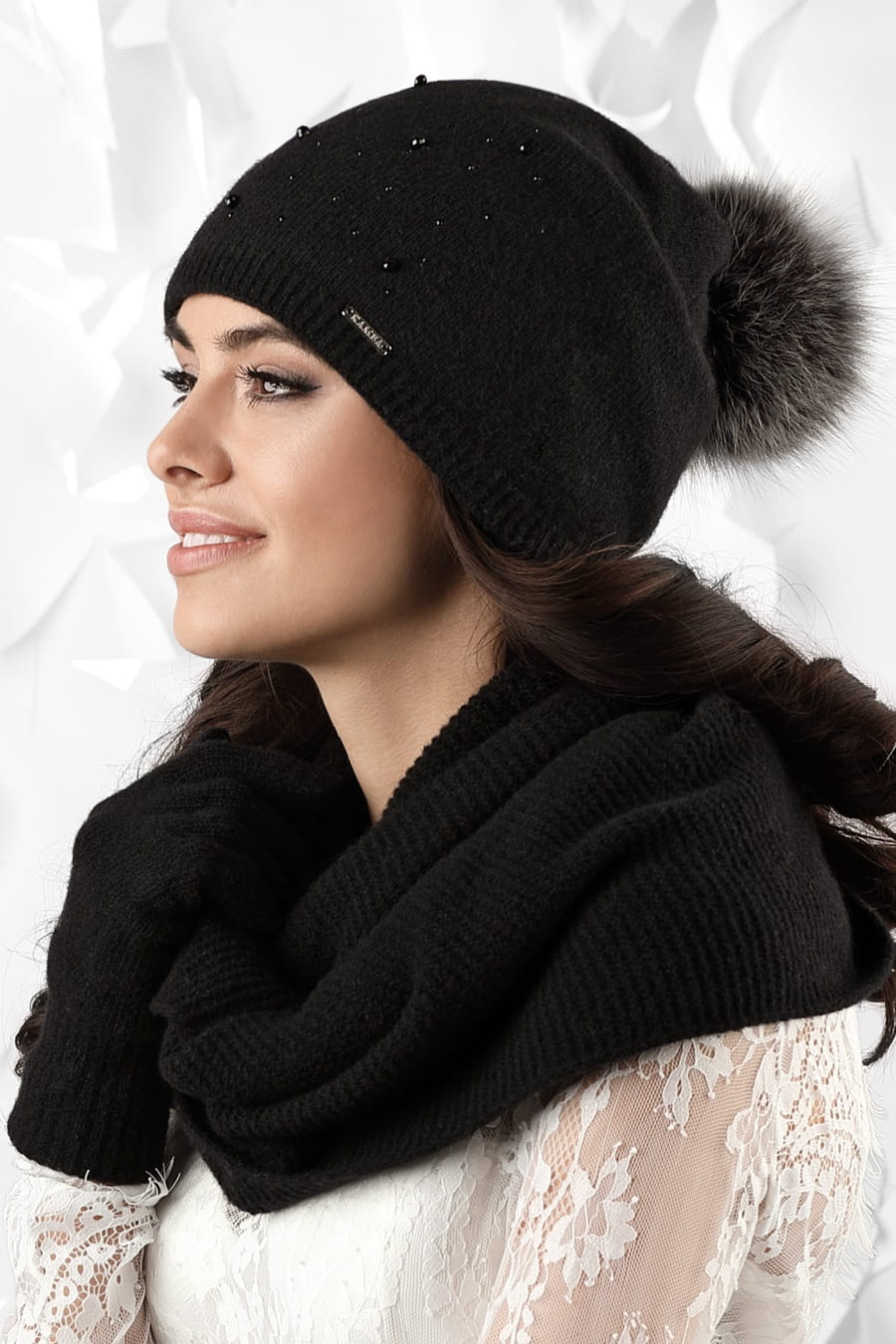 Rękawiczki, Model: Rękawiczki*01, Kolor: czarny, Skład materiału: 80% Wełna; 20% Poliamid, Przeznaczenie: Jesień/Zima, Rozmiar: Uniwersalny (Rękawiczki, zdjęcie 4)