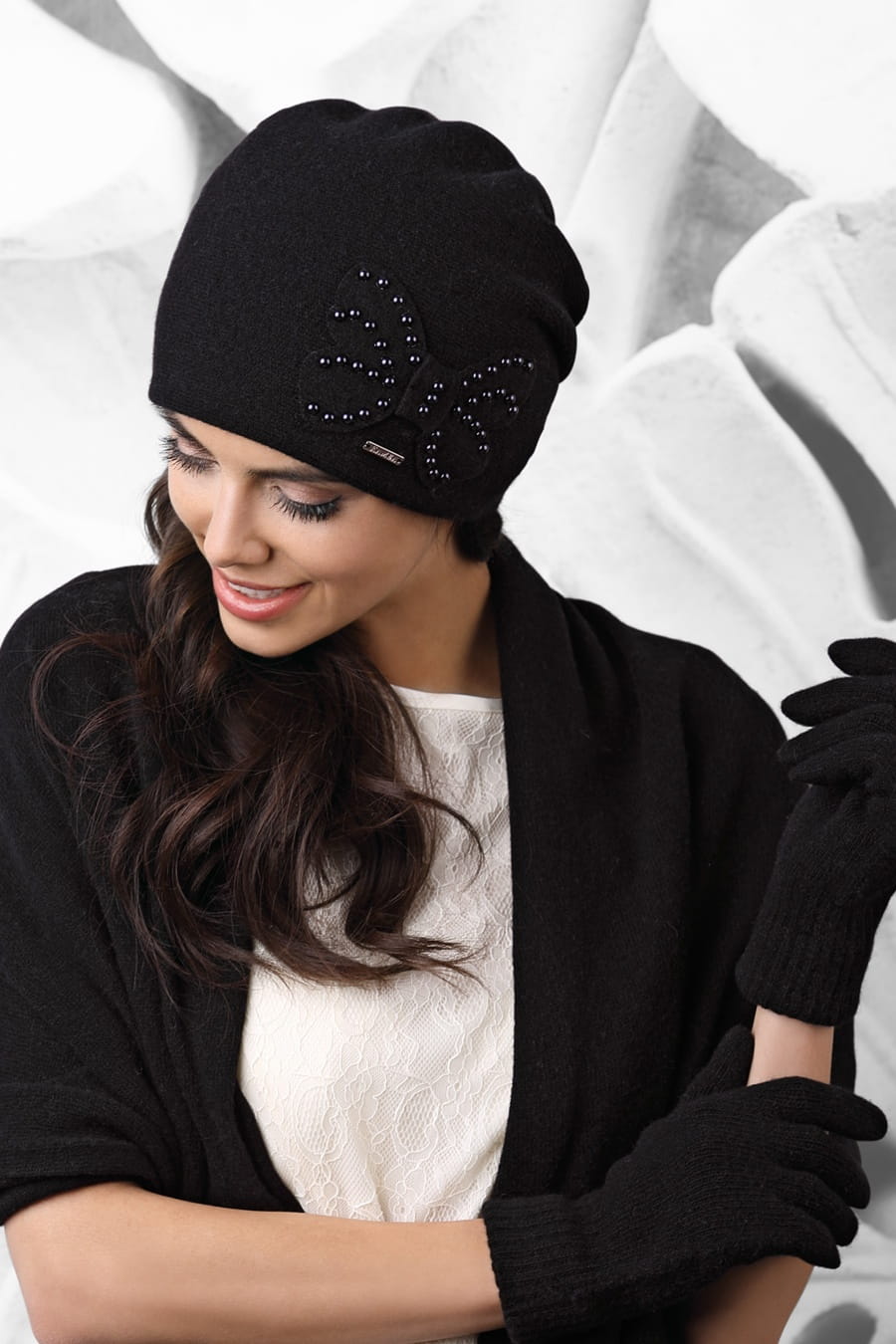 Rękawiczki, Model: Rękawiczki*01, Kolor: czarny, Skład materiału: 80% Wełna; 20% Poliamid, Przeznaczenie: Jesień/Zima, Rozmiar: Uniwersalny (Rękawiczki, zdjęcie 5)