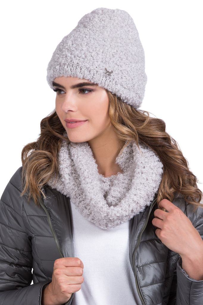 Komplet (Czapka+ Komin), Model: Nimfa-Komplet, Kolor: jasny szary, Skład materiału: 38% Akryl; 25% Moher; 20% Wełna; 17% Poliamid, Rozmiar: Uniwersalny (54-60) (Komplet (Czapka+ Komin), zdjęcie 2)