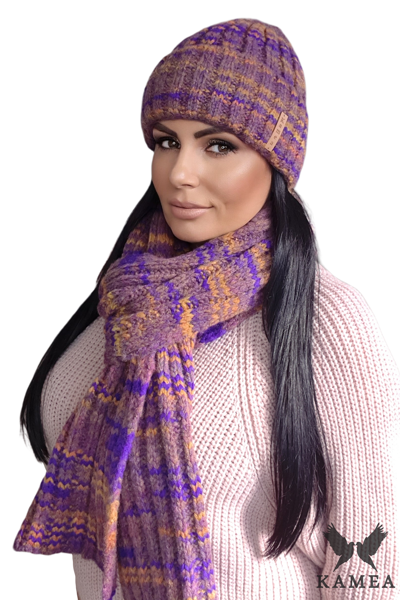 Komplety: czapka + szalik/komin, Model: Hera-Komplet, Kolor: fioletowy, Skład materiału: 65% Akryl; 21% Wełna; 14% Poliamid, Rozmiar: Uniwersalny (54-60) (Komplety: czapka + szalik/komin, zdjęcie 2)