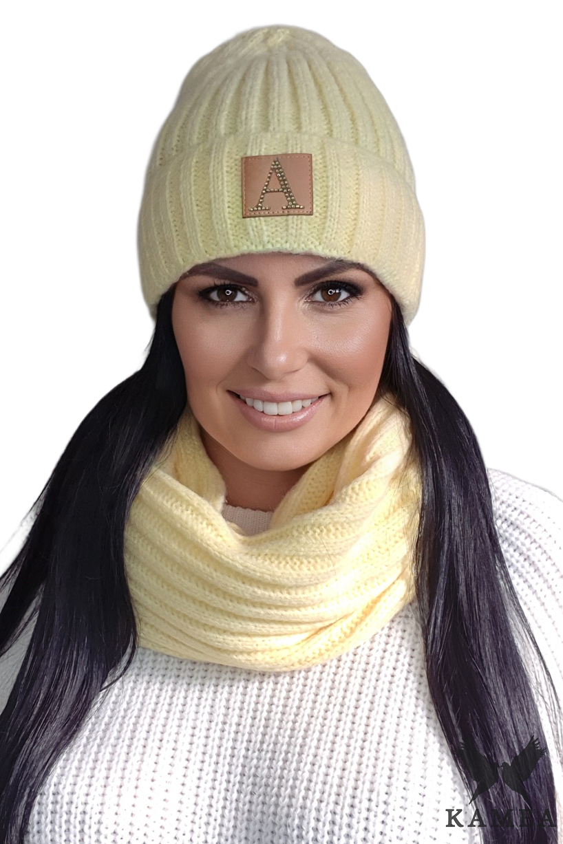 Komplet (Czapka + Komin), Model: Macumba-Komplet, Kolor: żółty, Skład materiału: 57% Akryl; 29% Poliamid; 7% Wiskoza; 7% Wełna, Przeznaczenie: Jesień/Zima, Wymiary(długość/szerokość): 65cm/26cm