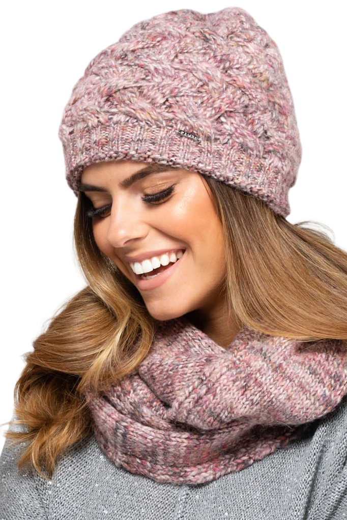Komplet (Czapka+ Komin), Model: Dakota-Komplet, Kolor: różowy, Skład materiału: 55% Poliakryl; 25% Wełna; 20% Alpaka, Przeznaczenie: Jesień/Zima, Rozmiar: Uniwersalny (54-60)