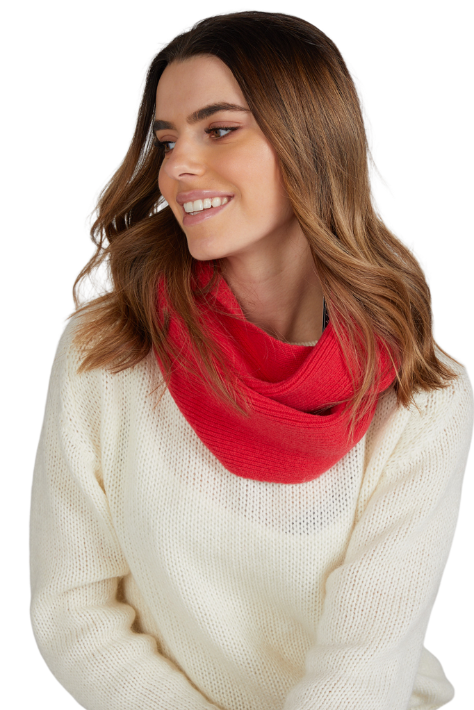 Komplet (Czapka+ Komin), Model: Kolorado-Komplet, Kolor: czerwony, Skład materiału: 80% Wełna; 20% Poliamid, Rozmiar: Uniwersalny (54-60) (Komplet (Czapka+ Komin), zdjęcie 2)