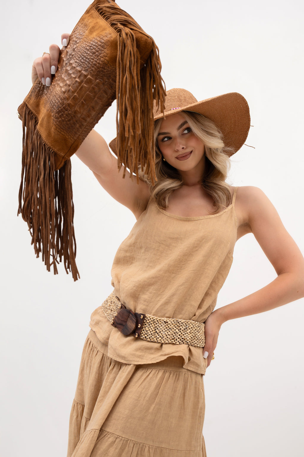 Spódnica maxi z falbanami w kolorze ciemnego beżu, wykonana z wysokogatunkowego lnu | Bastet | Spironik.pl