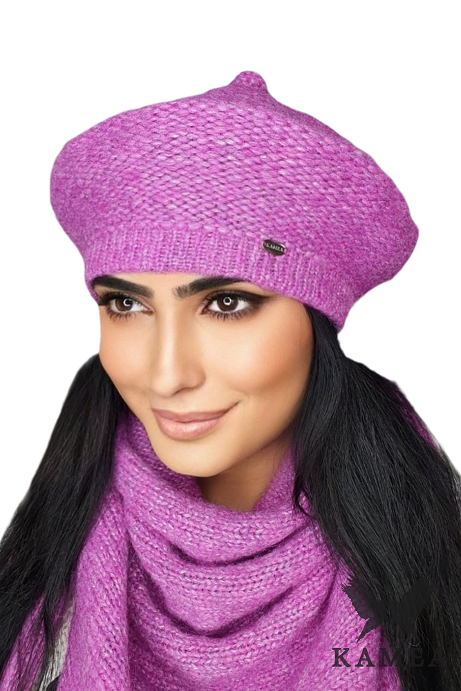 Komplet (Beret + Szalik), Model: Ofelia-Komplet, Kolor: różowy, Skład materiału: 30% Poliamid; 19% Poliester; 19% Merynos Wełna; 15% Wiskoza; 15% Kid Moher; 2% Lurex, Rozmiar: Uniwersalny (54-60) (Komplet (Beret + Szalik), zdjęcie 2)