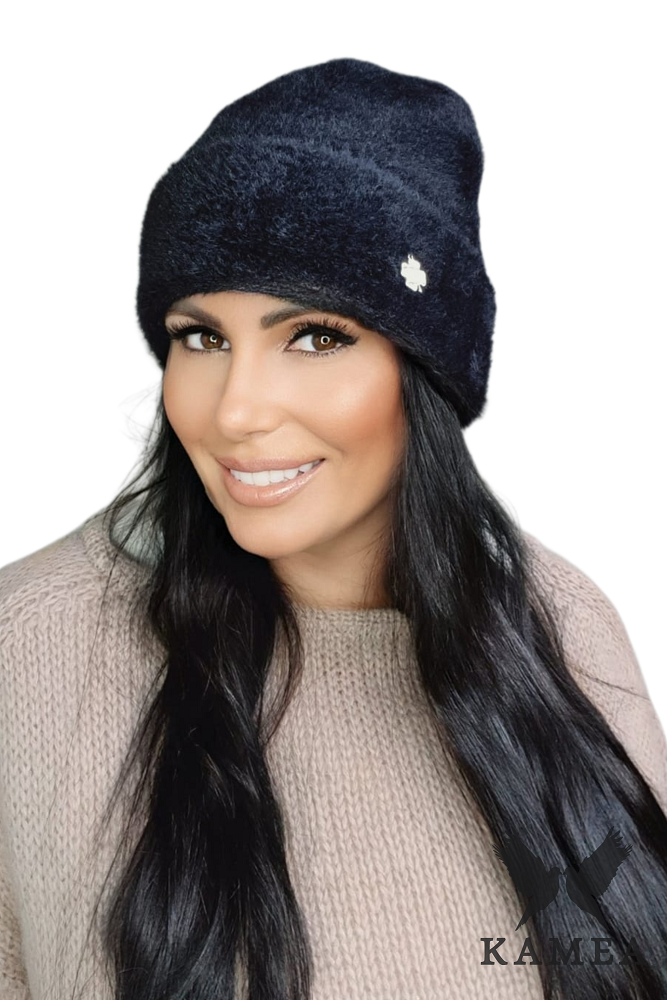 Czapka Damska, Model: Erazma, Kolor: czarny, Skład materiału: 100% Poliamid, Przeznaczenie: Jesień/Zima, Rozmiar: Uniwersalny (54-60)