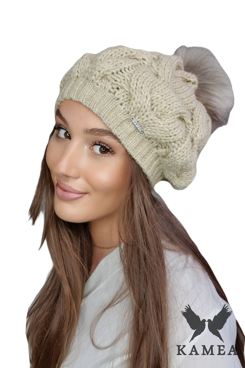 Čepice, Model: Zita, Barva: medová, Složení materiálu: 40% Vlna; 24% Polyakryl; 22% Alpaka; 14% Polyamid, Určení: Podzim/Zima, Velikost: Univerzální (54-60) (Čepice, fotografie 2)