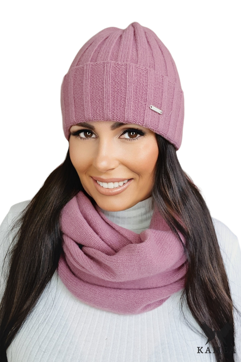 Čepice, Model: Tahira, Barva: lilová, Složení materiálu: 80% Vlna; 20% Polyamid, Velikost: Univerzální (54-60)