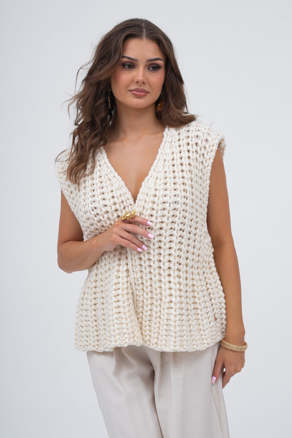 Otulający kardigan COZY w kolorze ecru z grubym splotem, idealny na chłodne dni | Bastet | Spironik.pl