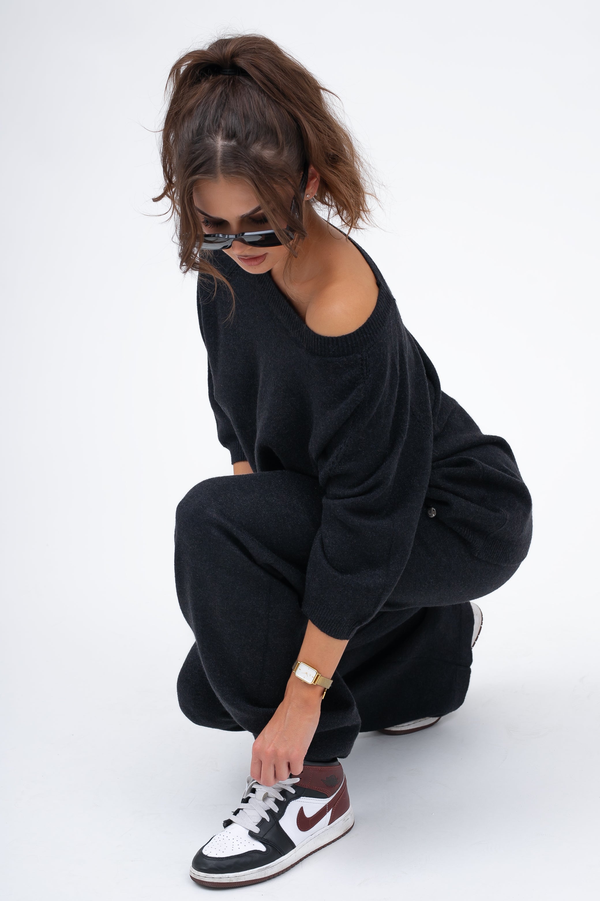 Stylowy zestaw z wiskozy i wełny, łączący elegancję z komfortem w codziennym użytkowaniu | Bastet | Spironik.pl