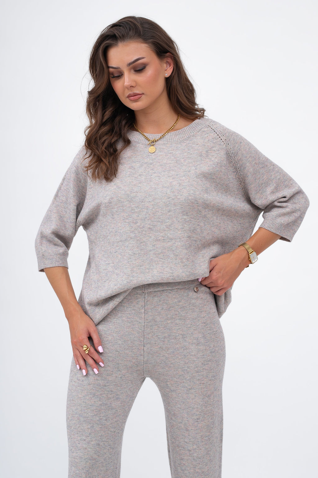 Luksusowy komplet z wiskozą, składający się z luźnego swetra i spodni palazzo | Bastet | Spironik.pl