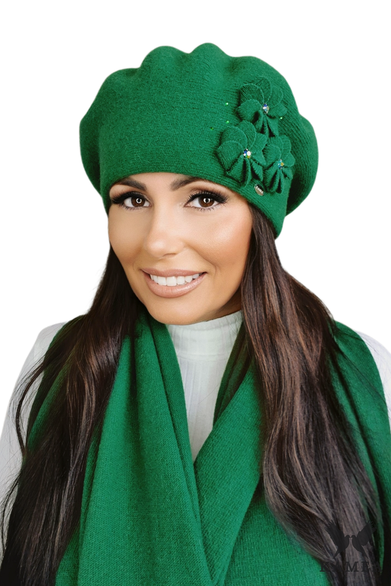 Beret Damski, Model: Salima, Kolor: zielony, Skład materiału: 80% Wełna; 20% Poliamid, Przeznaczenie: Jesień/Zima, Rozmiar: Uniwersalny (54-60)