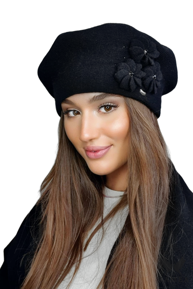 Beret Damski, Model: Salima, Kolor: czarny, Skład materiału: 80% Wełna; 20% Poliamid, Przeznaczenie: Jesień/Zima, Rozmiar: Uniwersalny (54-60)