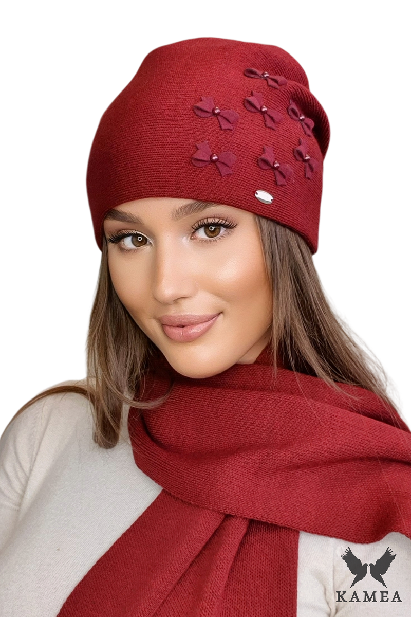 Čepice, Model: Cyria, Barva: bordó, Složení materiálu: 50% Akryl; 30% Vlna; 20% Polyamid, Určení: Podzim/Zima, Velikost: Univerzální (54-60)