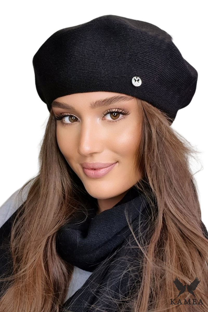 Beret Damski, Model: Afrah, Kolor: czarny, Skład materiału: 40% Akryl; 25% Wiskoza; 20% Wełna; 15% Elastan, Przeznaczenie: Jesień/Zima, Rozmiar: Uniwersalny (54-60)