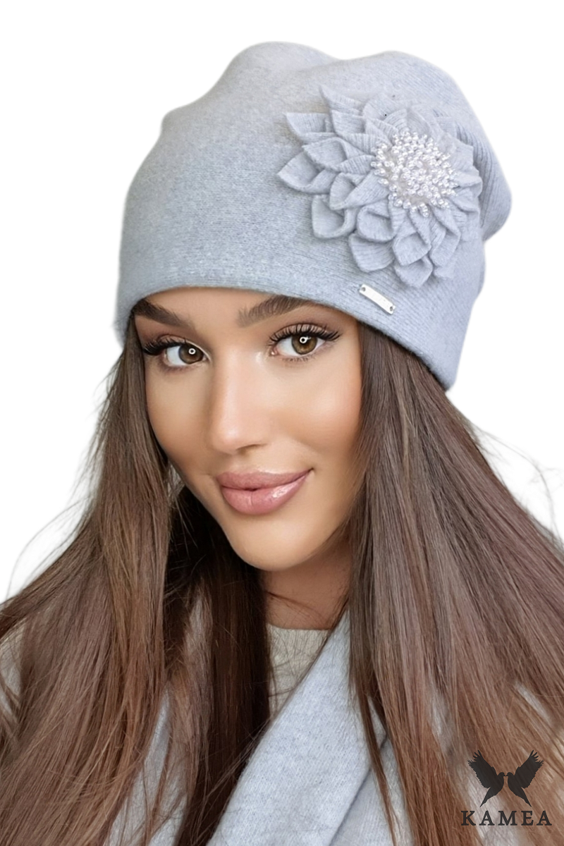 Čepice, Model: Cruze, Barva: světle šedá, Složení materiálu: 80% Vlna; 20% Polyamid, Určení: Podzim/Zima, Velikost: Univerzální (54-60)