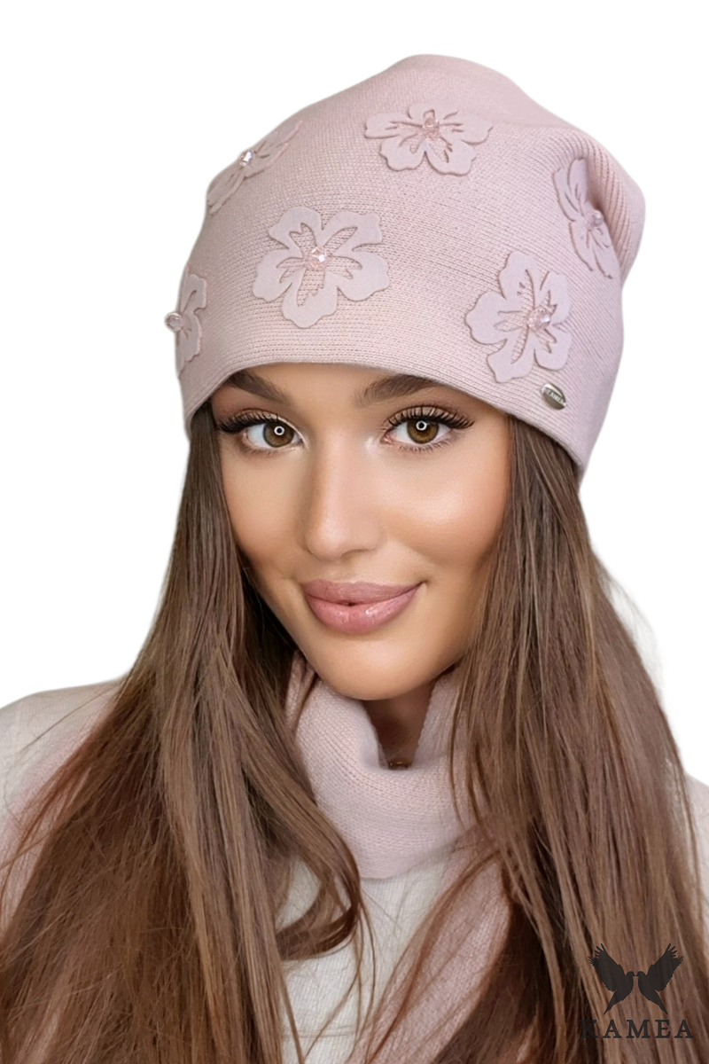 Czapka Damska, Model: Naila, Kolor: różowy, Skład materiału: 50% Akryl; 30% Wełna; 20% Poliamid, Przeznaczenie: Jesień/Zima, Rozmiar: Uniwersalny (54-60)