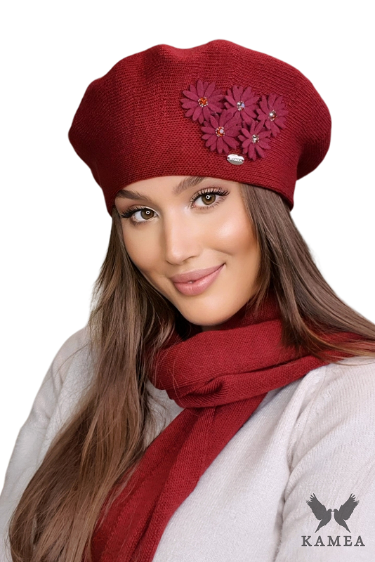Beret Damski, Model: Tala, Kolor: bordowy, Skład materiału: 50% Akryl; 30% Wełna; 20% Poliamid, Przeznaczenie: Jesień/Zima, Rozmiar: Uniwersalny (54-60)
