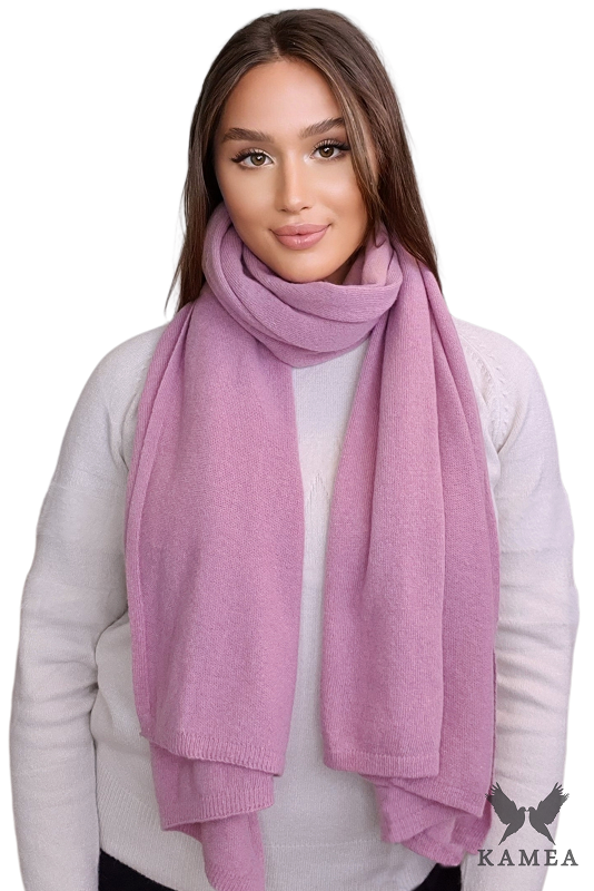Model: Szalik-01, Kolor: orchid, Skład materiału: 80% Wełna; 20% Poliamid, Przeznaczenie: Jesień/Zima, Wymiary(długość/szerokość): 180cm/65cm