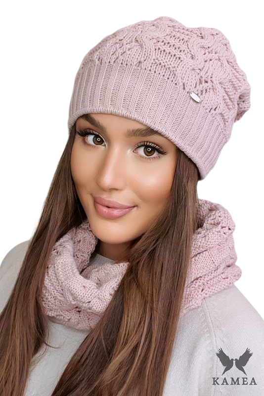 Komplet (Czapka + Komin), Model: Kamila-Komplet, Kolor: różowy, Skład materiału: 50% Akryl; 30% Wełna; 20% Poliamid, Przeznaczenie: Jesień/Zima, Wymiary(długość/szerokość): 32cm/33cm