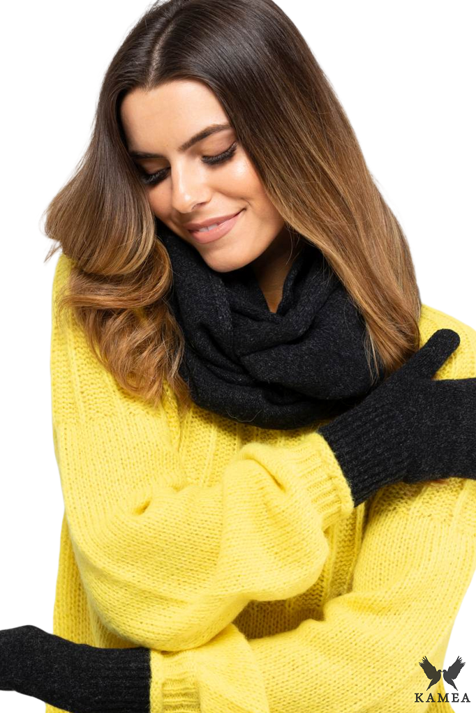 Rękawiczki Anna w kolorze czarnym, wykonane z wełny i poliamidu, idealne na jesień i zimę | manufacture | Spironik.pl