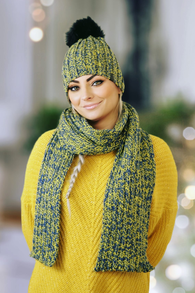 Komplety: czapka + szalik/komin, Model: Wezyr-Komplet, Kolor: chabrowy, Skład materiału: 50% Wełna; 50% Akryl, Przeznaczenie: Jesień/Zima, Wymiary(długość/szerokość): 180cm/25cm (Komplety: czapka + szalik/komin, zdjęcie 2)