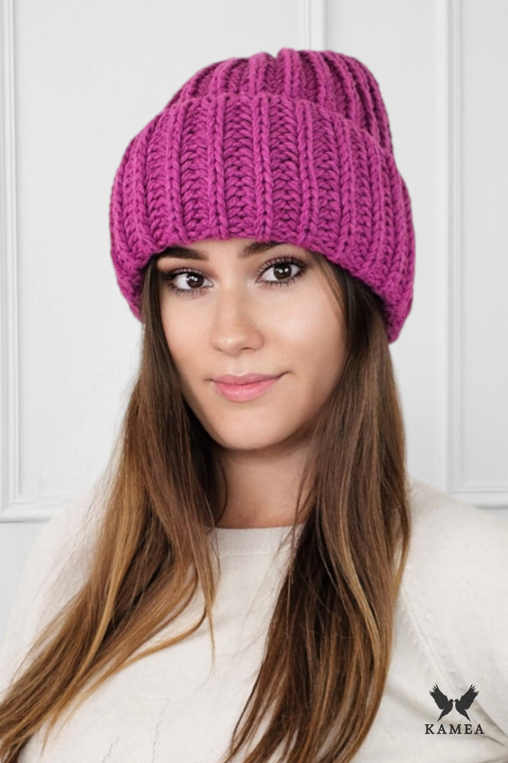 Čepice, Model: Landa, Barva: malinová, Složení materiálu: 50% Vlna; 50% Akryl, Určení: Podzim/Zima, Velikost: Univerzální (54-60)