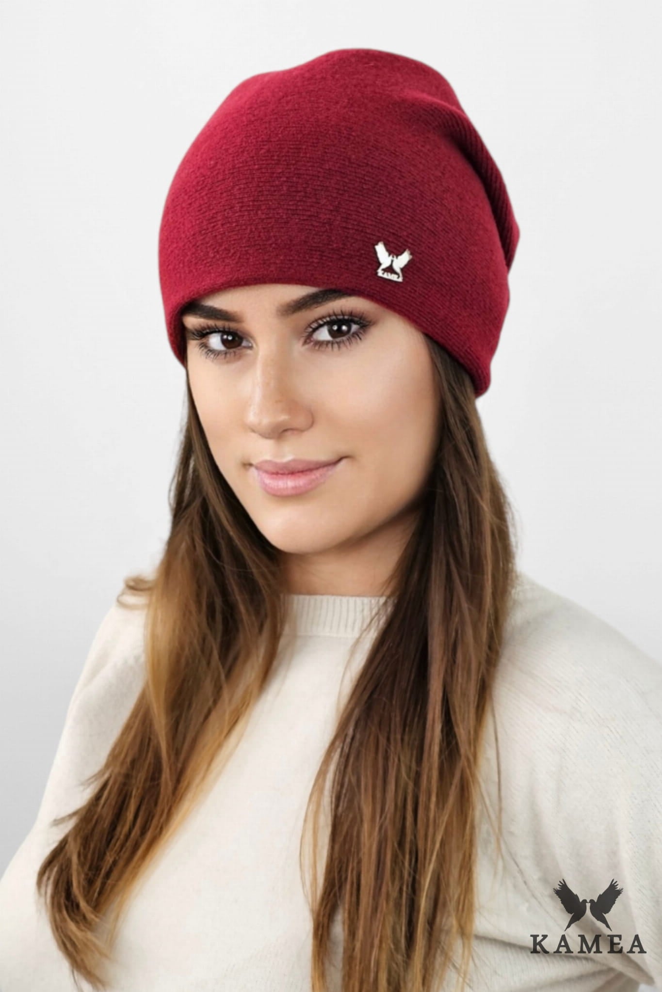 Čepice, Model: Lily, Barva: bordó, Složení materiálu: 80% Vlna; 20% Polyamid, Určení: Podzim/Zima, Velikost: Univerzální (54-60)