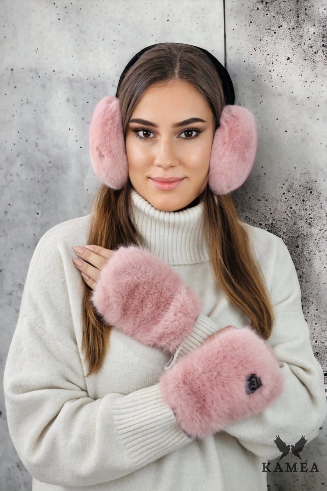 Nauszniki zimowe, Model: Aster, Kolor: różowy, Skład materiału: Futro 100% Poliester, Rozmiar: Uniwersalny