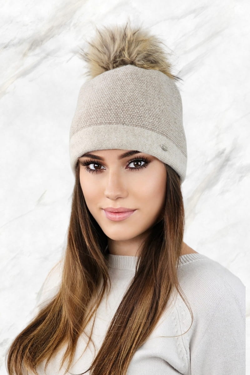 Czapki, Model: Aloes, Kolor: beżowy, Skład materiału: 80% Wełna; 20% Poliamid, Przeznaczenie: Jesień/Zima, Rozmiar: Uniwersalny (54-60)