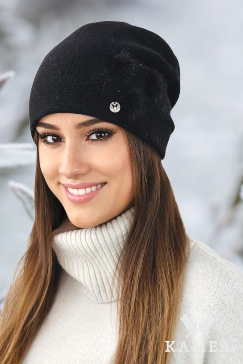 Dámská čepice, Model: Onyks, Barva: černá, Složení materiálu: 80% Vlna; 20% Polyamid, Velikost: Univerzální (54-60)