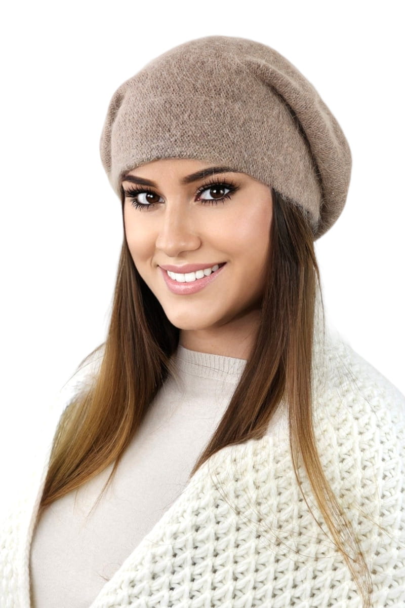 Klasyczny beret CLEO w odcieniu ciemnego beżu, prezentujący wysoką jakość materiału i prosty design | KAMEA | Spironik.pl