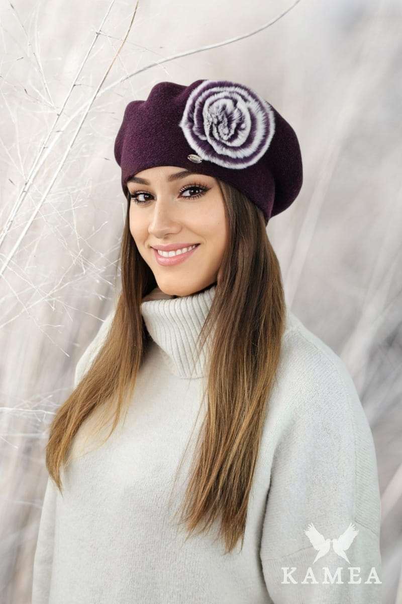Beret Damski, Model: Orchid, Kolor: fioletowy, Skład materiału: 80% Wełna; 20% Poliamid, Przeznaczenie: Jesień/Zima, Rozmiar: Uniwersalny (54-60)