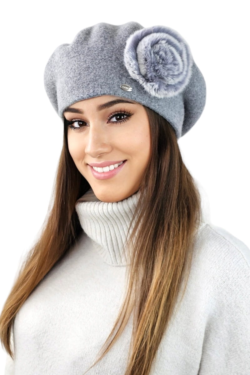 Dámský baret, Model: Orchid, Barva: stříbrná, Složení materiálu: 80% Vlna; 20% Polyamid, Určení: Podzim/Zima, Velikost: Univerzální (54-60) (Dámský baret, fotografie 2)