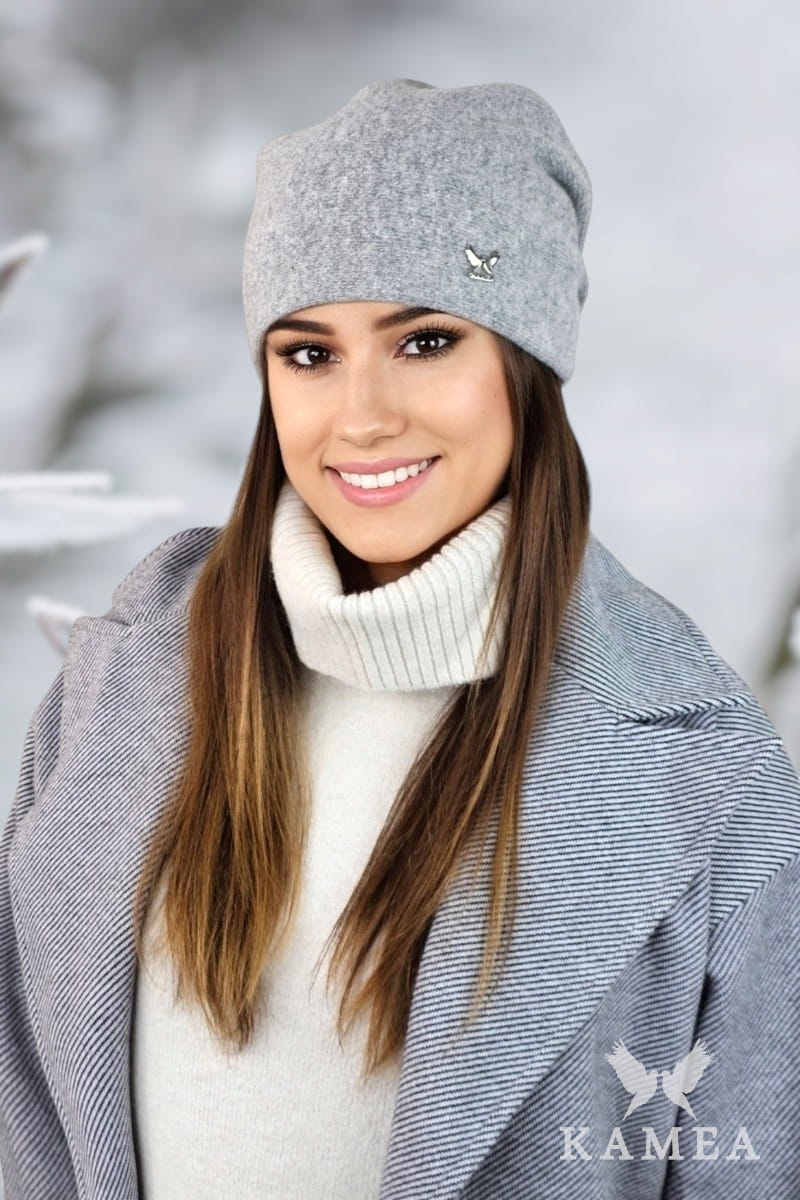 Čepice, Model: Lily, Barva: šedá, Složení materiálu: 80% Vlna; 20% Polyamid, Určení: Podzim/Zima, Velikost: Univerzální (54-60)