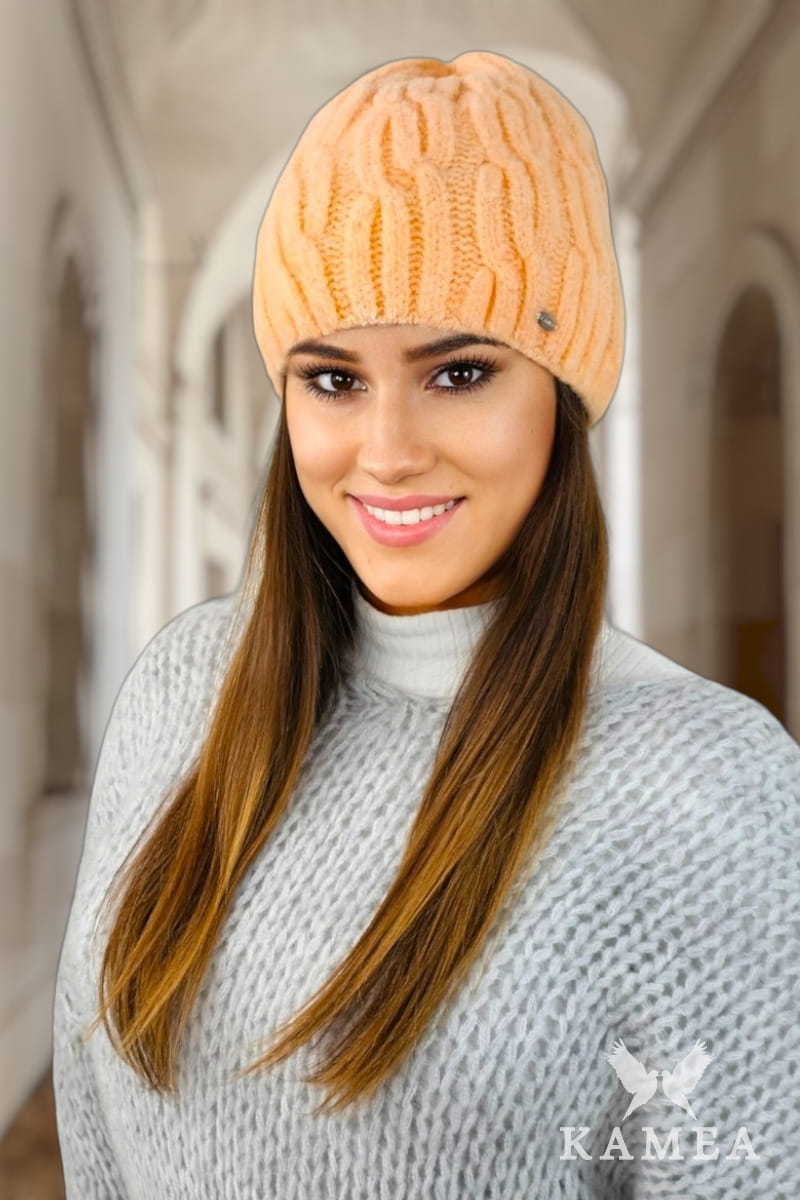 Čepice, Model: Gizma, Barva: broskvová, Složení materiálu: 70% Akryl; 20% Vlna; 10% Polyamid, Určení: Podzim/Zima, Velikost: Univerzální (54-60)