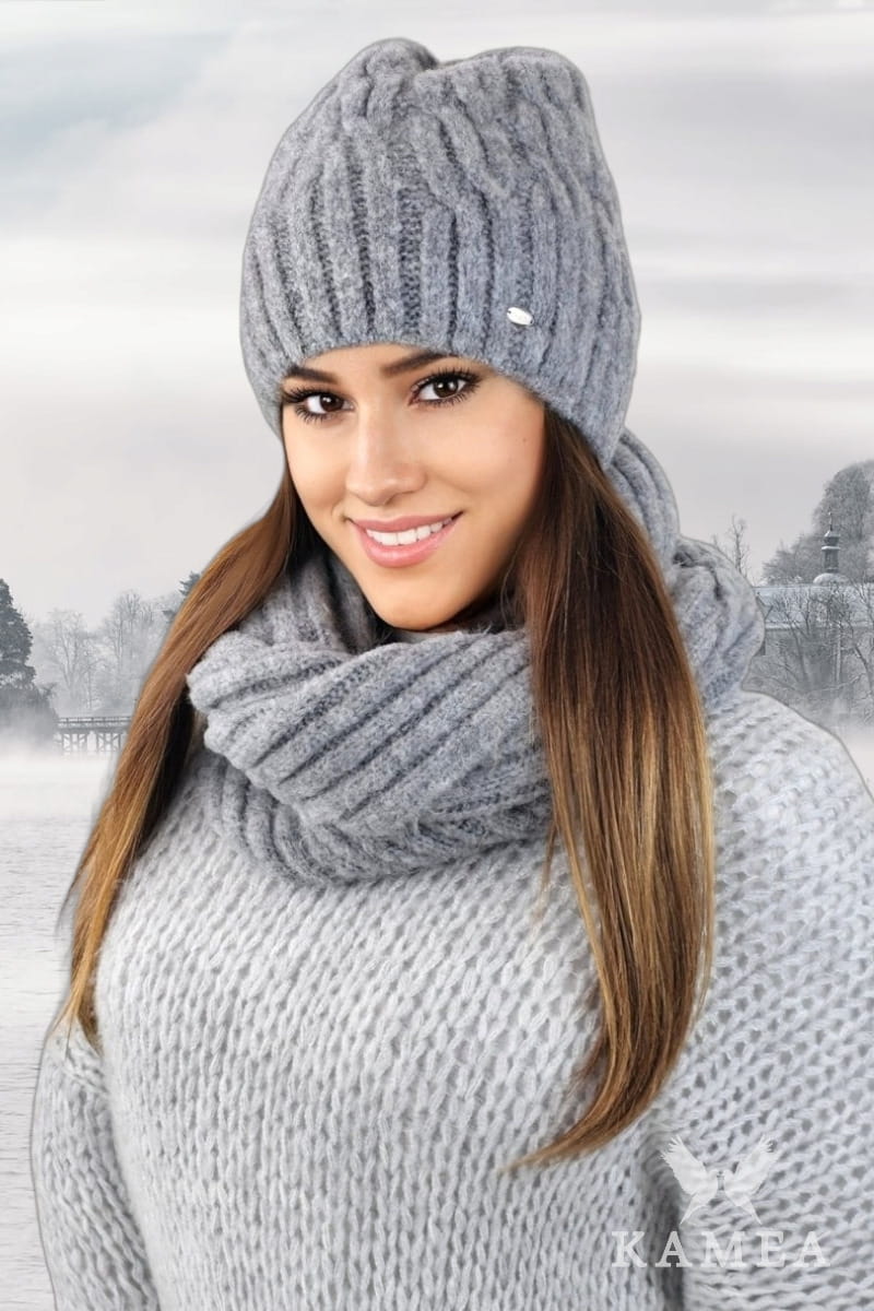 Komplet (Czapka+ Komin), Model: Gizma-Komplet, Kolor: grafitowy, Skład materiału: 70% Akryl; 20% Wełna; 10% Poliamid, Rozmiar: Uniwersalny (54-60)