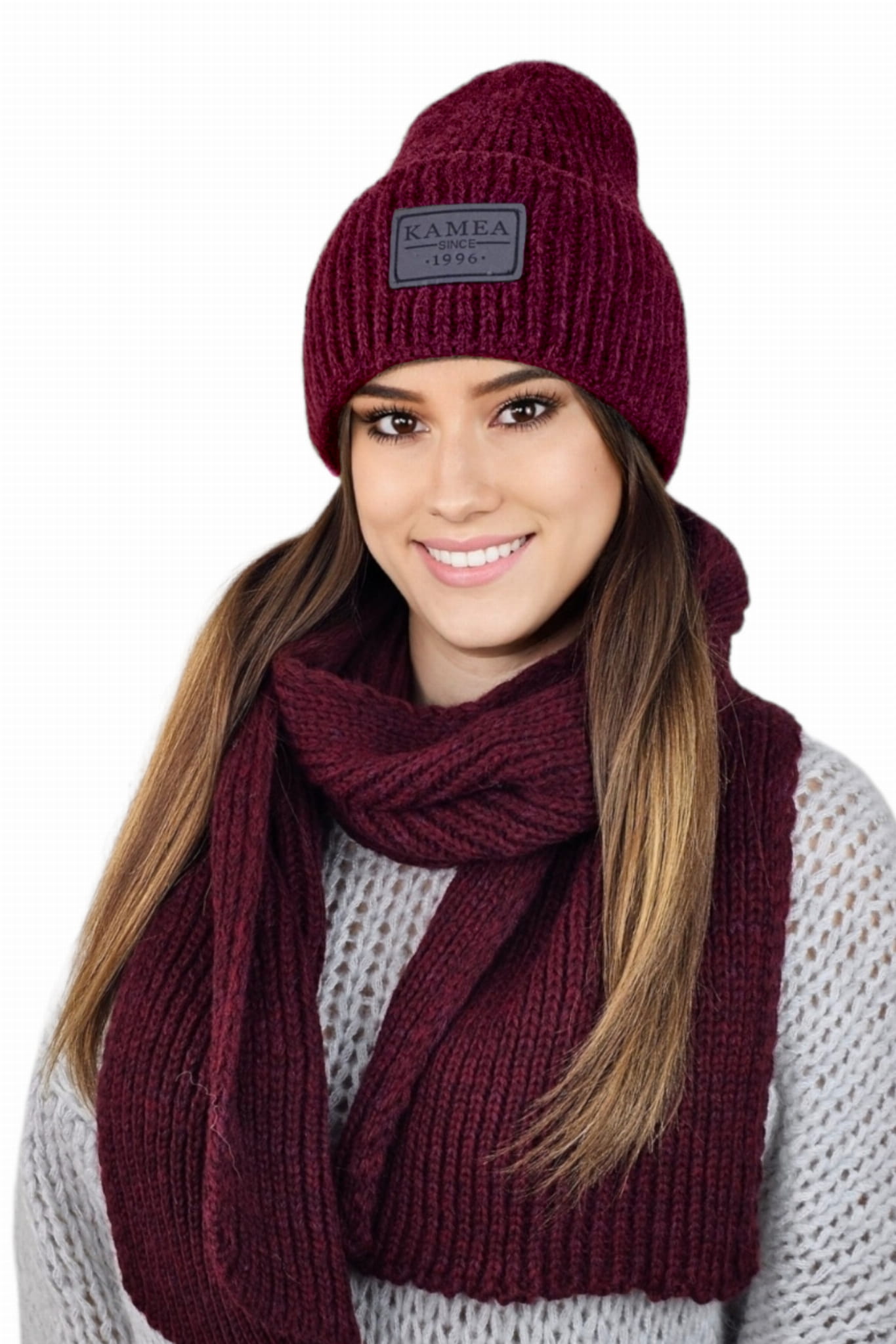 Čepice, Model: Malus, Barva: bordó, Složení materiálu: 20% Mohér; 10% Vlna; 50% Akryl; 20% Polyamid, Velikost: Univerzální (54-60)