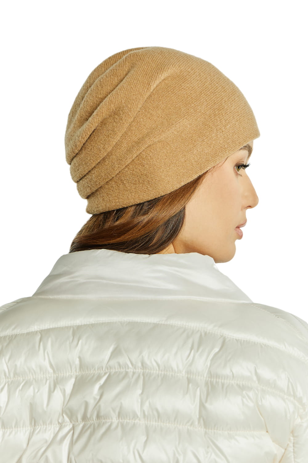 Czapki, Model: Lily, Kolor: piaskowy, Skład materiału: 80% Wełna; 20% Poliamid, Rozmiar: Uniwersalny (54-60) (Czapki, zdjęcie 2)