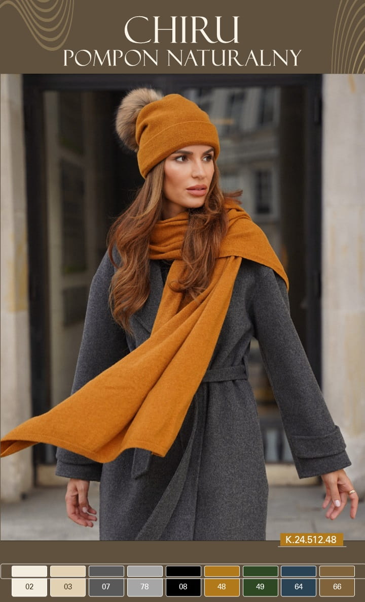Čepice, Model: Chiru Pompon Přírodní, Barva: hořčicová, Složení materiálu: 80% Vlna; 20% Polyamid, Určení: Podzim/Zima, Velikost: Univerzální (54-60)