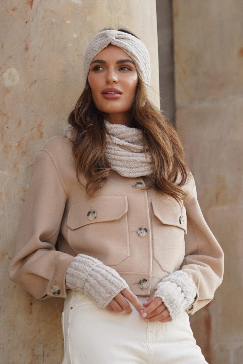 Rękawiczki, Model: Boogi-Mitenki, Kolor: ekru, Skład materiału: 46% Poliakryl; 22% Poliester; 12% Poliamid; 10% Wełna; 5% Alpaka; 4% Poliester Metalik; 1% Elastan, Przeznaczenie: Jesień/Zima, Rozmiar: Uniwersalny (Rękawiczki, zdjęcie 3)