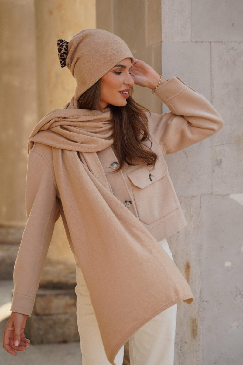 Čepice, Model: Kiku, Barva: camelová, Složení materiálu: 80% Vlna; 20% Polyamid, Určení: Podzim/Zima, Velikost: Univerzální (54-60) (Čepice, fotografie 3)