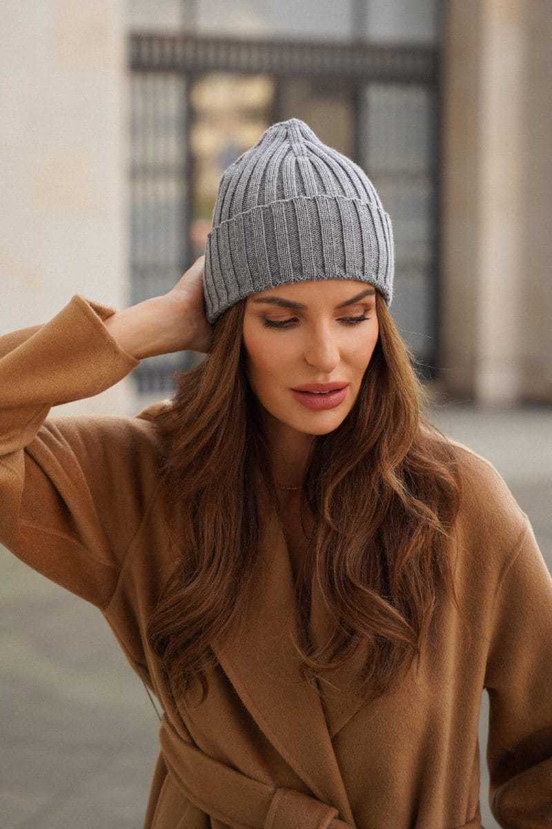 Čepice, Model: Ume, Barva: šedá, Složení materiálu: 100% Vlna Merino Extrafine, Určení: Podzim/Zima, Velikost: Univerzální (54-60) (Čepice, fotografie 2)