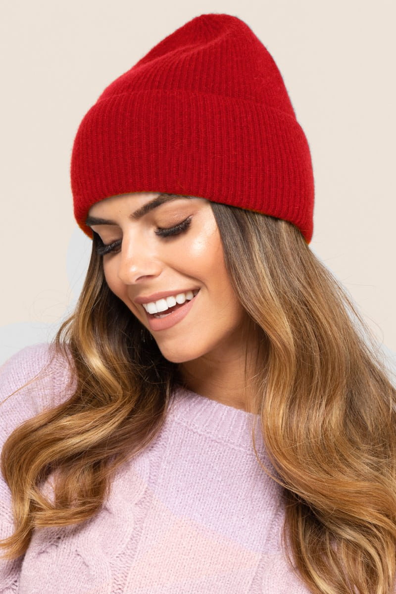 Čepice, Model: Modesto, Barva: červená, Složení materiálu: 80 % Ultrafine Merino Vlna; 20% Kašmír, Určení: Podzim/Zima, Velikost: Univerzální (54-60)