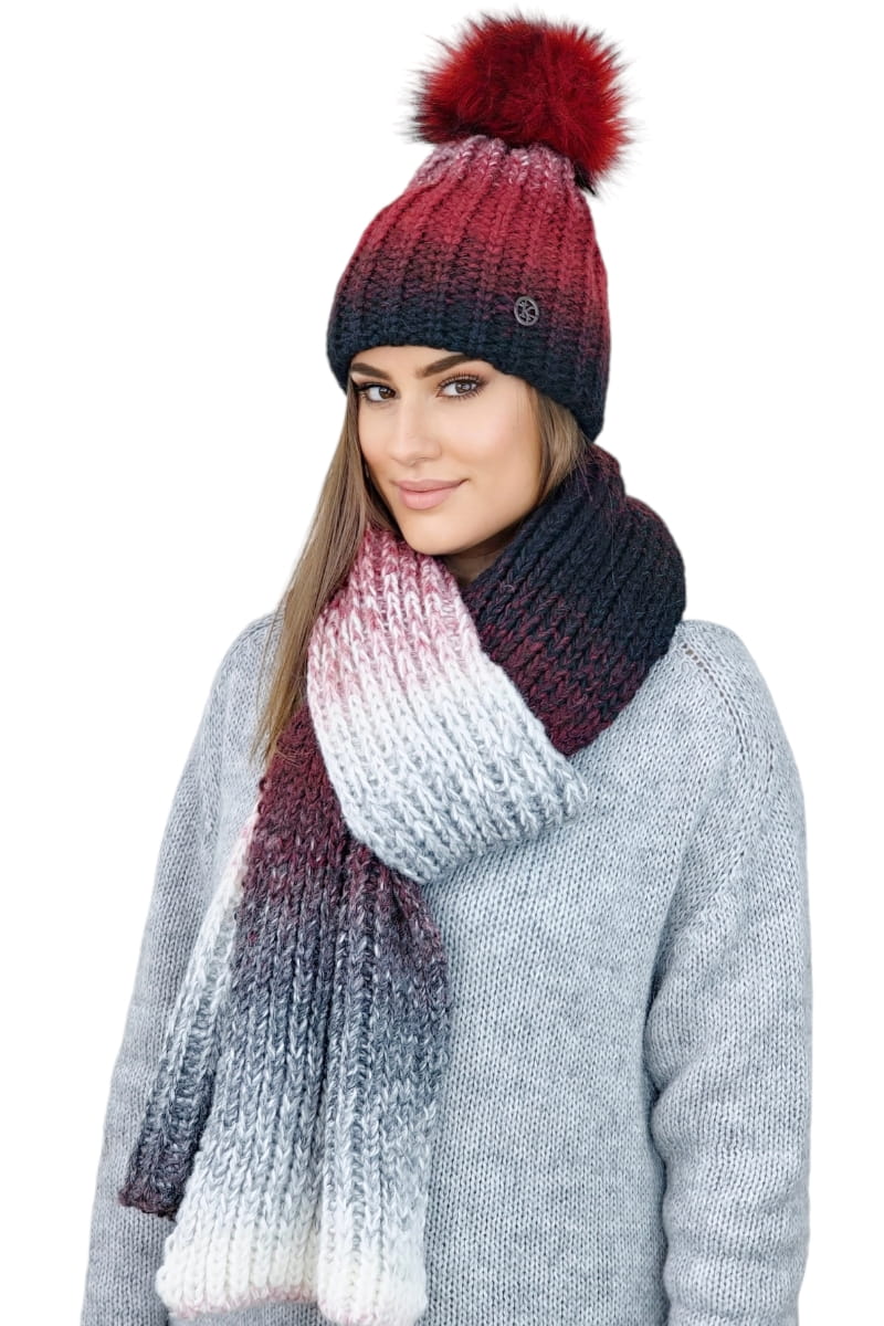 Czapki, Model: Alice-Komplet, Kolor: bordowy, Skład materiału: 55% Poliakryl; 25% Wełna; 20% Alpaka, Rozmiar: Uniwersalny (54-60)