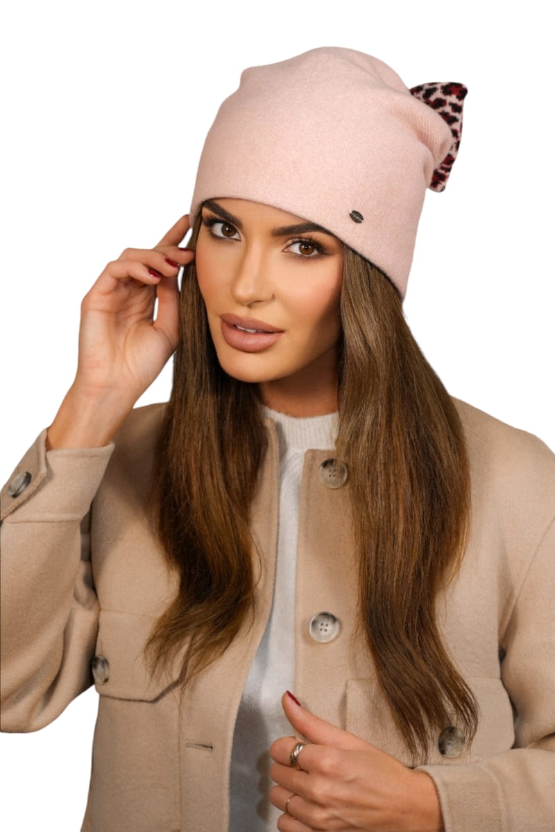 Čepice, Model: Kiku, Barva: růžová, Složení materiálu: 80% Vlna; 20% Polyamid, Určení: Podzim/Zima, Velikost: Univerzální (54-60) (Čepice, fotografie 3)